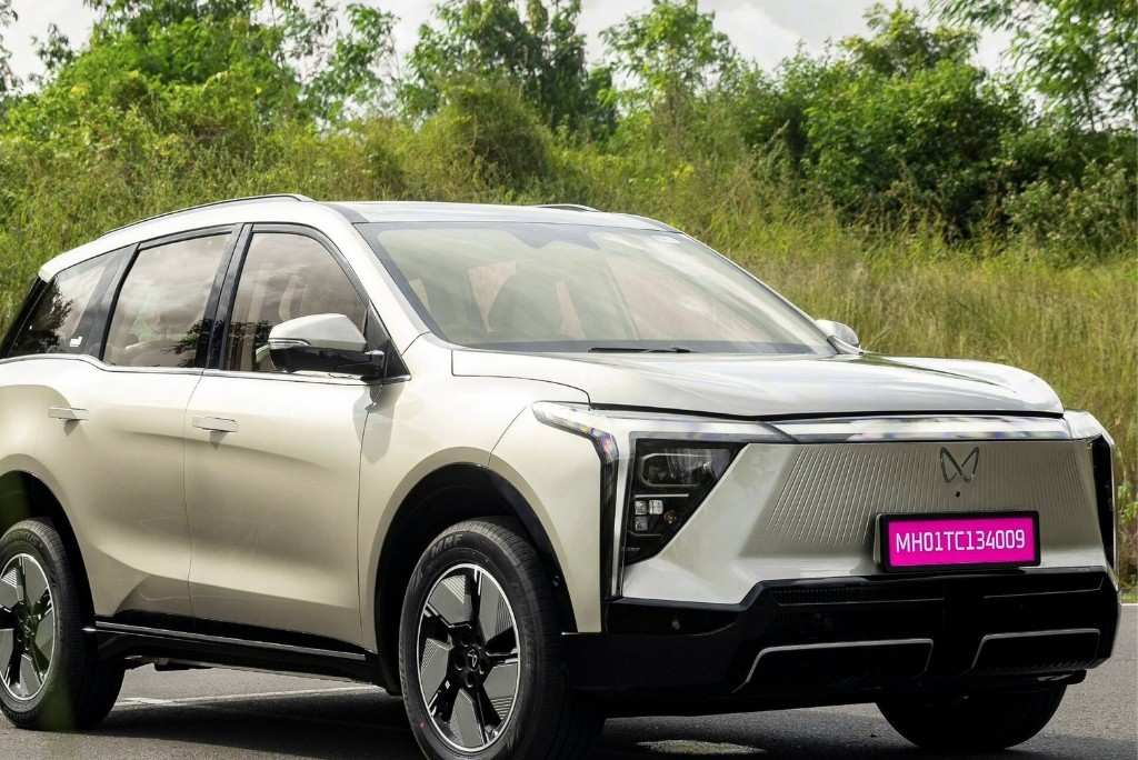 Mahindra XUV 9S